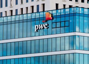 PwC fined a record £10m over BHS audit